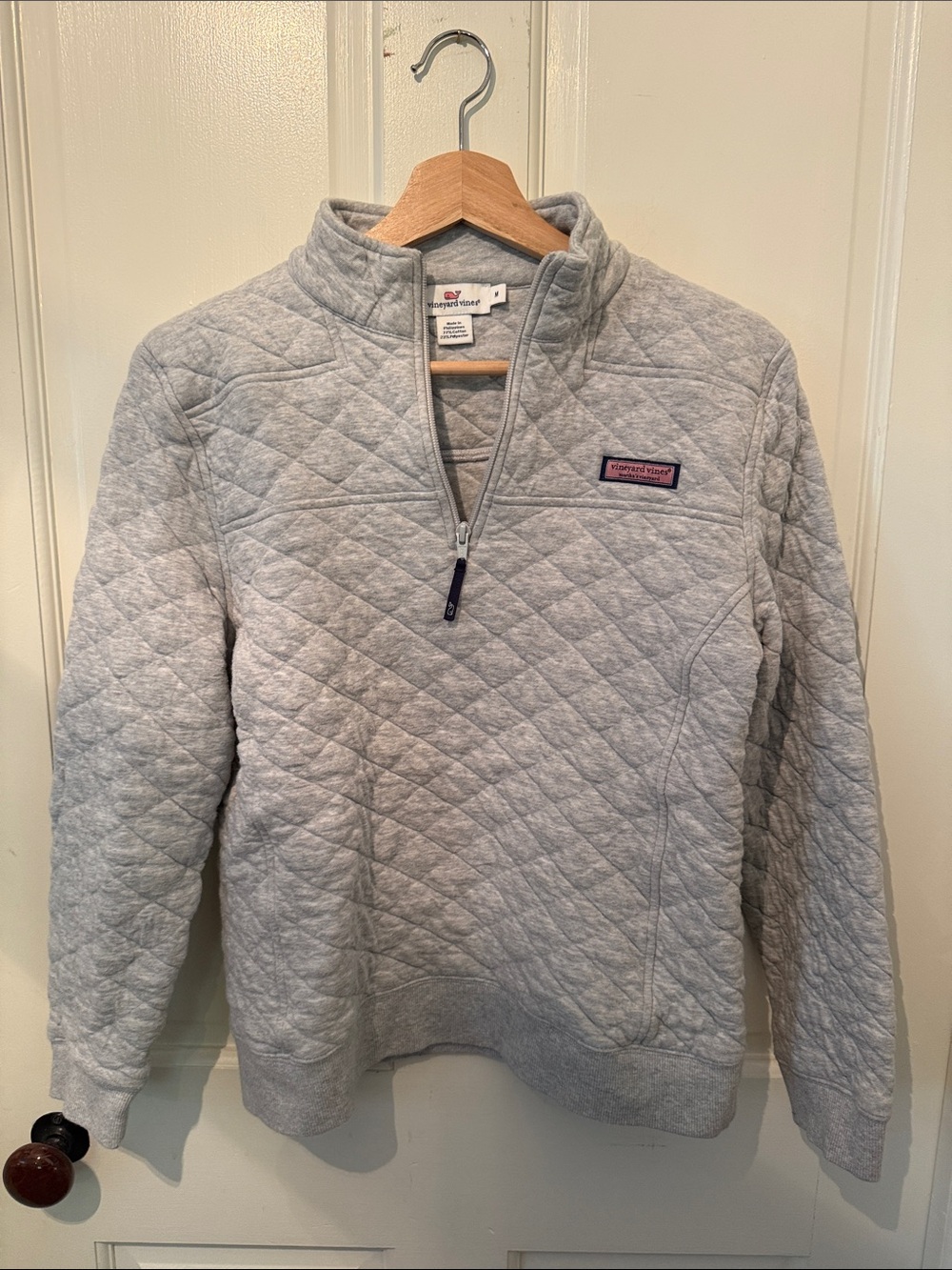 Vineyard Vines Quilted Half‑Zip Pullover in Light Gray